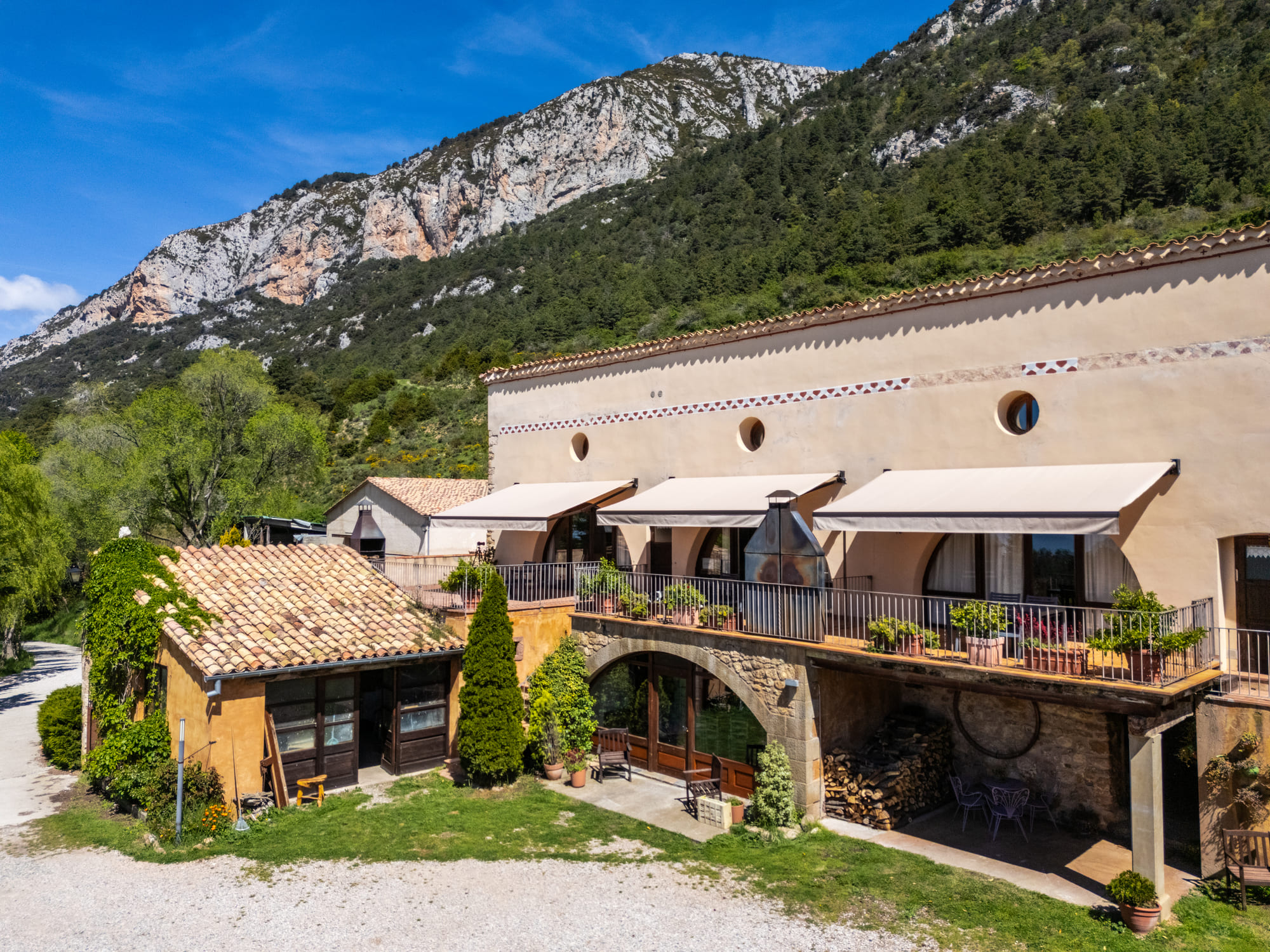 Call 1 Fuster, Call 2 Sastre, Call 3 Pintor